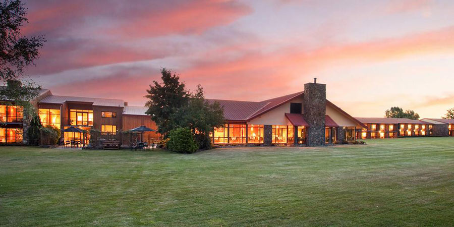 Distinction Mackenzie Country Hotel, Twizel 